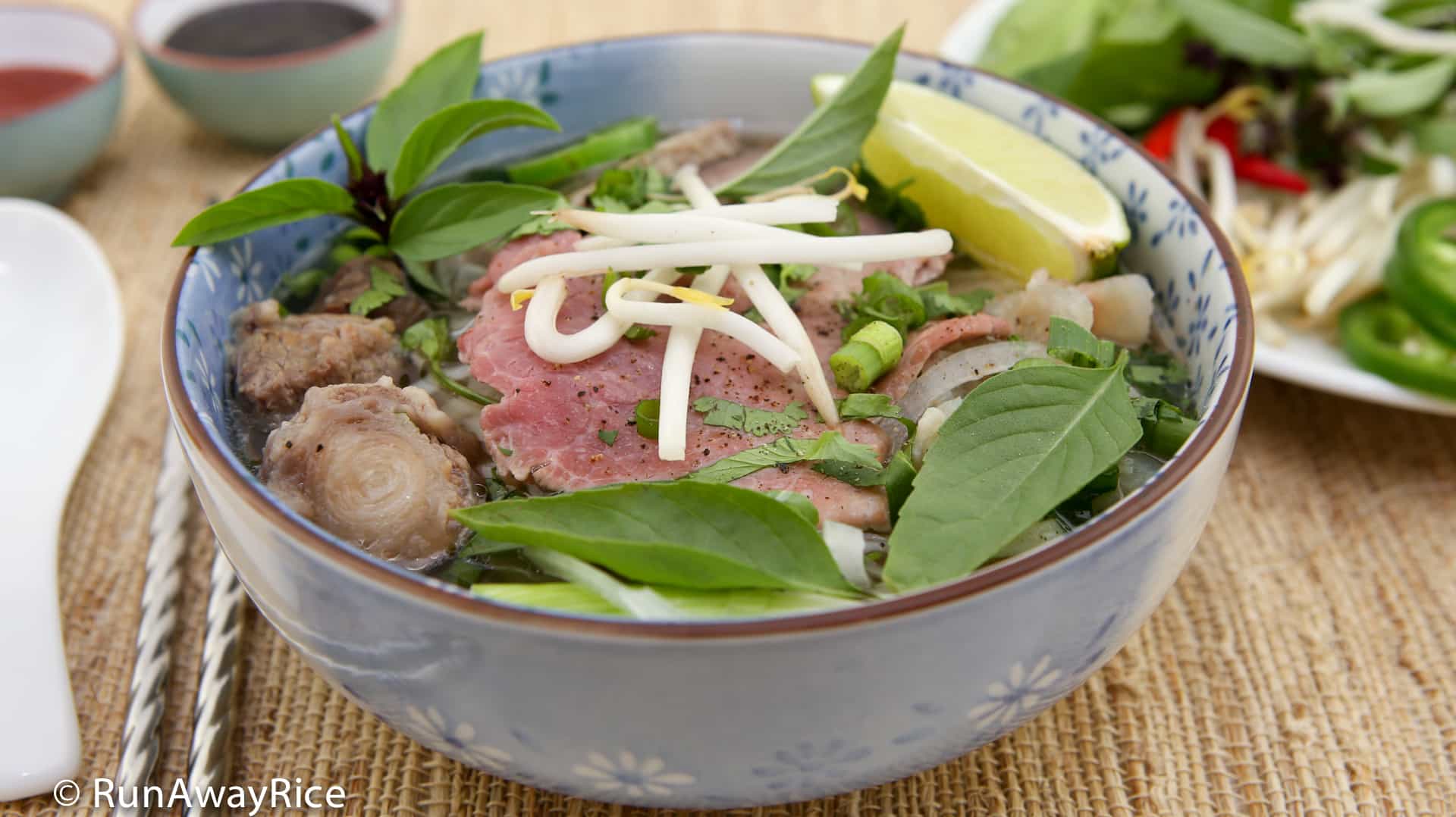 Hu Tieu (Southern Vietnamese Noodle Soup)